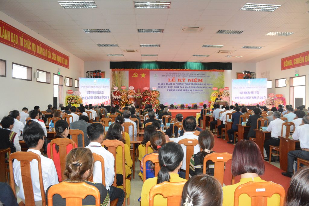 Cao su Mang Yang kỷ niệm 40 năm ngày thành lập